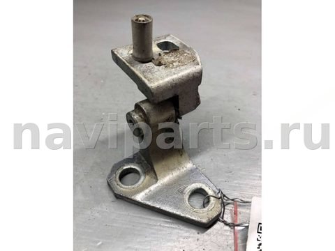 Петля двери передней правой Volkswagen Golf, 2008 г., OEM 1K0831402, арт. B60538806