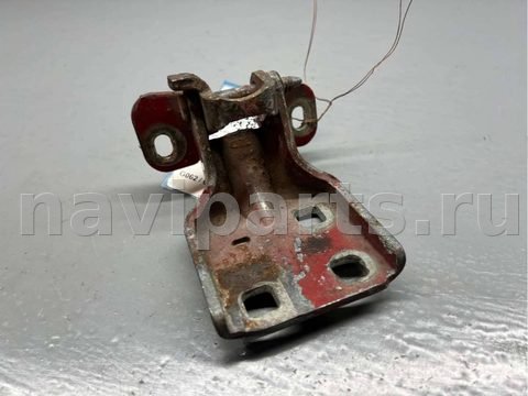 Петля двери передней правой Dodge Caravan, 1998 г., OEM 4717208, арт. B65900039