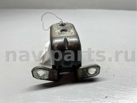 Петля двери передней правой Infiniti FX, 2011 г., OEM 80401EG000, арт. B65901044