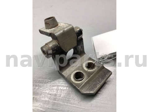 Петля двери передней правой Peugeot 206, 2006 г., OEM 9035A7, арт. B65997288