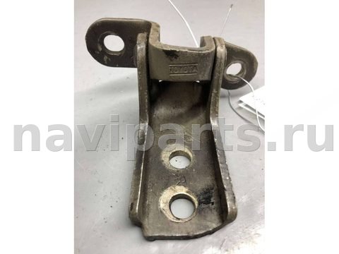Петля двери передней правой Toyota Corolla Verso, 2006 г., OEM 6871002050, арт. B66011856