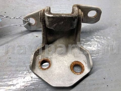 Петля двери передней правой Mazda Premacy, 2002 г., OEM EA0158240D, арт. B81207421