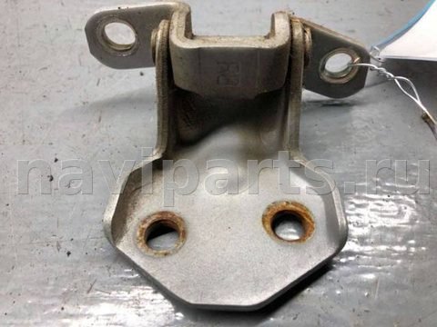 Петля двери передней правой Mazda Premacy, 2002 г., OEM EA0159240C, арт. B81207431
