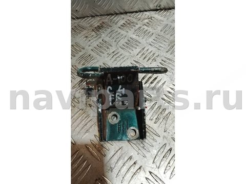 Петля двери передней правой Audi 100 C4, 1993 г., арт. B98615810