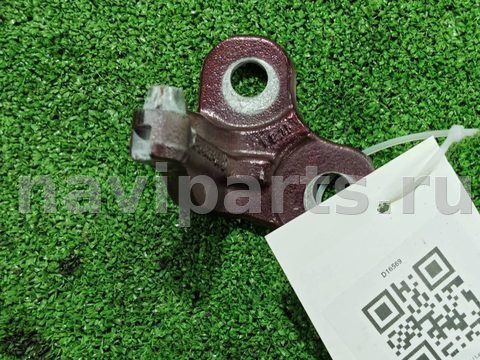 Петля двери передней правой Land-Rover Range Rover Sport, 2015 г., арт. D16569