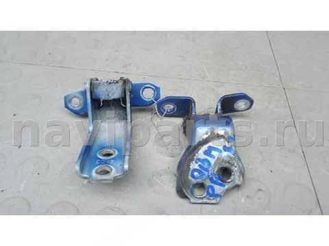 Петля двери передней правой Suzuki SX4, 2014 г., арт. DBM21FB01