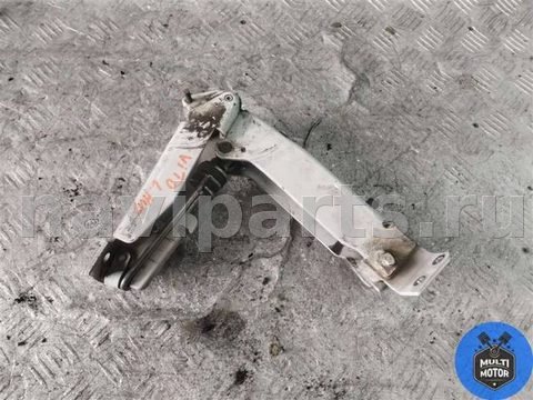 Петля двери задней левой Mercedes Vito, 2001 г., арт. 00112426