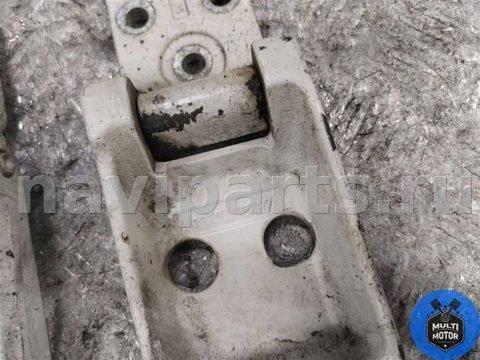 Петля двери задней левой Mercedes Sprinter, 2009 г., арт. 00115978, фото 4