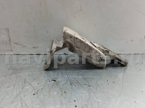 Петля двери задней левой Mercedes Sprinter, 2011 г., OEM A9067400437, арт. 1118078, фото 3