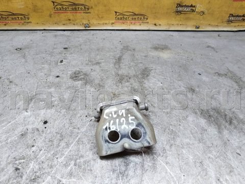 Петля двери задней левой Citroen C4 Picasso, 2006 г., арт. 130642