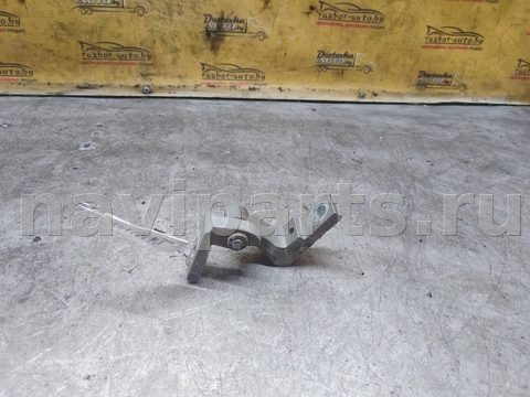 Петля двери задней левой Audi A4 B6, 2000 г., арт. 141755