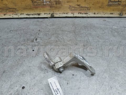 Петля двери задней левой Ford Focus, 2005 г., OEM 3m51r26801ah, арт. 159984