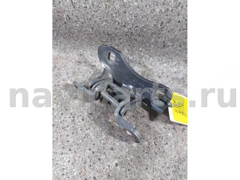 Петля двери задней левой Chrysler 300C, 2006 г., арт. 46023005554