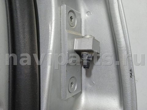 Петля двери задней левой BMW 5 E60/E61, 2005 г., арт. 46023030074