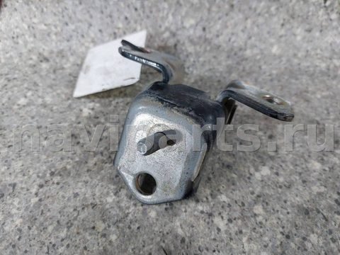 Петля двери задней левой Mazda 6, 2004 г., арт. 46023032650