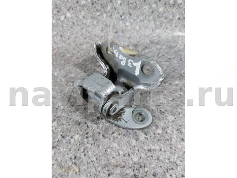 Петля двери задней левой Lexus RX, 2005 г., арт. 46023036919