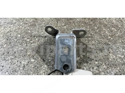 Петля двери задней левой Toyota Yaris, 2007 г., арт. 46023049864