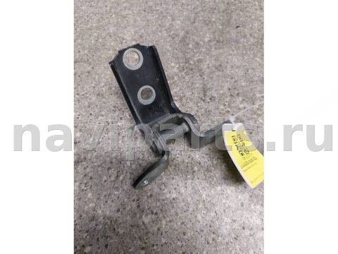Петля двери задней левой Toyota Verso, 2011 г., арт. 46023053128
