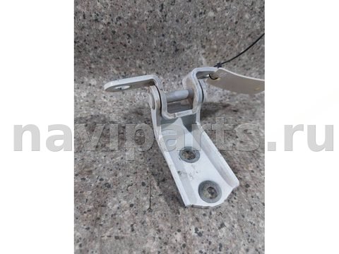 Петля двери задней левой Toyota Yaris, 2011 г., арт. 46023053329