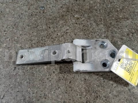Петля двери задней левой Volkswagen Caddy, 2013 г., арт. 46023066466_1