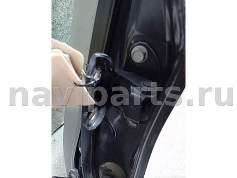 Петля двери задней левой Toyota Prius, 2014 г., арт. 46023076846_1