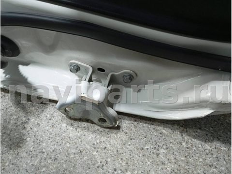 Петля двери задней левой Toyota Auris, 2017 г., арт. 46023077125_1