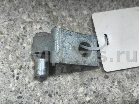 Петля двери задней левой Volkswagen Passat, 2008 г., арт. 46023082068, фото 2