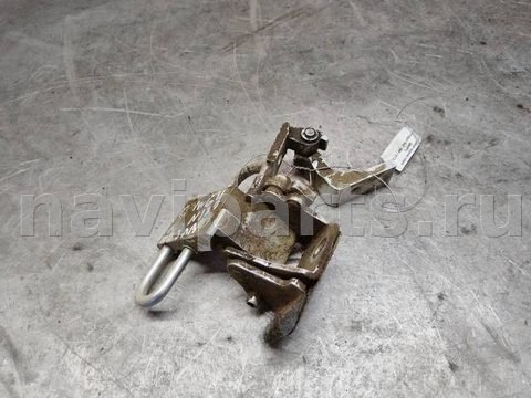 Петля двери задней левой Volkswagen Golf, 1997 г., арт. 53488