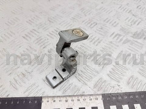 Петля двери задней левой Audi A6, 1997 г., OEM 4B0833401B, арт. A40456