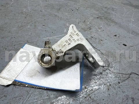Петля двери задней левой Volkswagen Tiguan, 2012 г., OEM 5N0831401, арт. B111743536