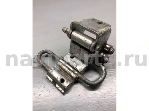 Петля двери задней левой Volkswagen Passat B5, 2004 г., OEM 3B4833411C, арт. B52899249