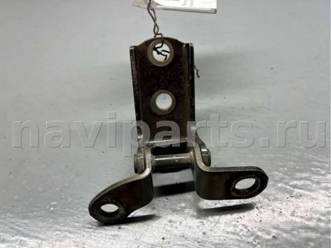 Петля двери задней левой Toyota Camry XV50, 2013 г., OEM 6877006010, арт. B65900821