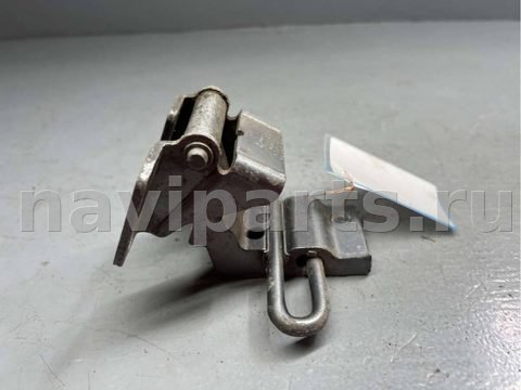 Петля двери задней левой Audi A8 D2, 1998 г., OEM 4D0833411, арт. B85570618