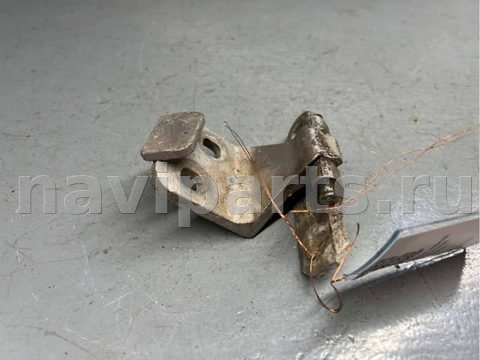 Петля двери задней левой Renault Laguna, 1996 г., OEM 105M, арт. B85604704