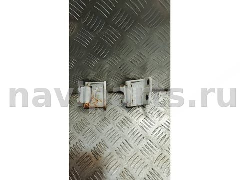 Петля двери задней левой Volkswagen Transporter T4, 1998 г., арт. B97089746