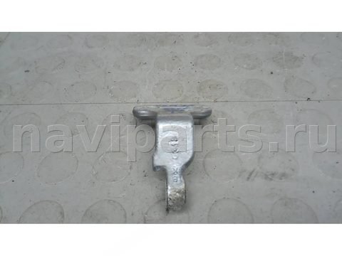 Петля двери задней левой Land-Rover Freelander, 2013 г., арт. CBM27FP01