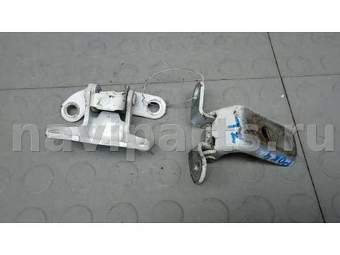 Петля двери задней левой Toyota RAV4 CA40, 2013 г., OEM 6876020122, арт. POK49FP01