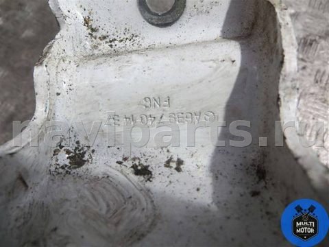 Петля двери задней правой Mercedes Vito W639, 2006 г., OEM A6397401437, арт. 00068167, фото 3