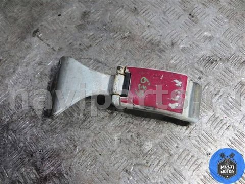 Петля двери задней правой Mercedes Vito W639, 2006 г., OEM A6397401437, арт. 00068167, фото 4