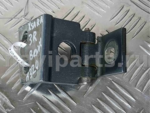 Петля двери задней правой Citroen Xsara Picasso, 2008 г., арт. 002603