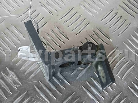 Петля двери задней правой Citroen Xsara Picasso, 2008 г., арт. 002603, фото 2