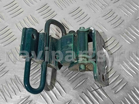 Петля двери задней правой Volkswagen Passat, 2002 г., OEM 3b4833412c, арт. 006810