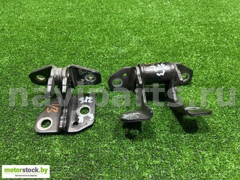 Петля двери задней правой Jeep Grand Cherokee, 2014 г., арт. 103153547