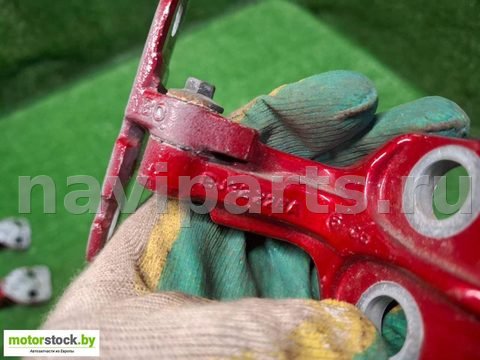 Петля двери задней правой Land-Rover Discovery Sport, 2022 г., арт. 103452112_2
