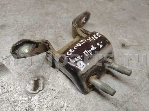 Петля двери задней правой Honda Accord, 2002 г., арт. 110022