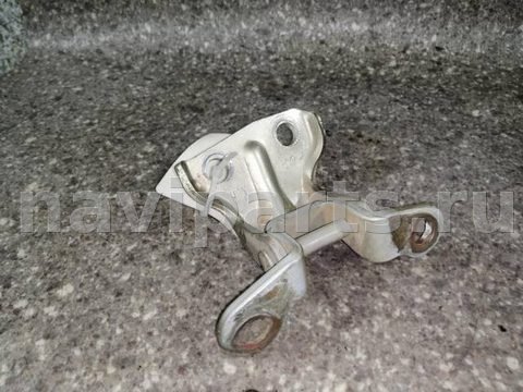 Петля двери задней правой Hyundai Terracan, 2004 г., арт. 22314011003