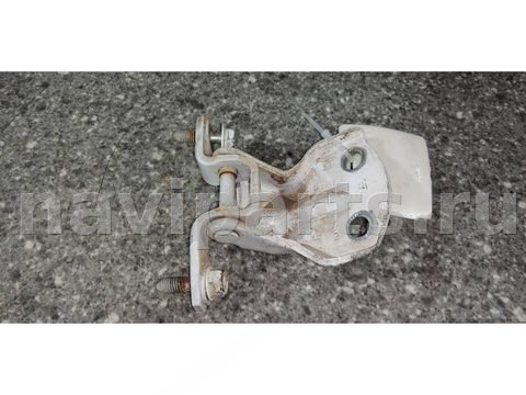 Петля двери задней правой Hyundai Atos, 2001 г., арт. 22314014004