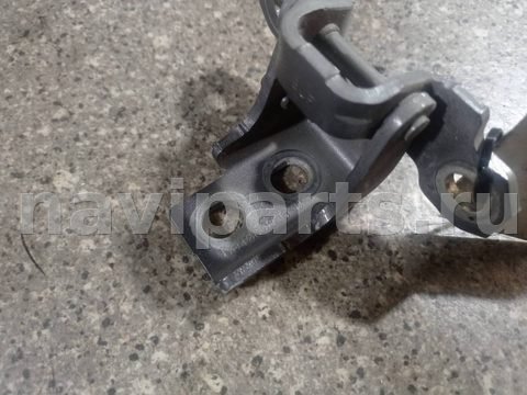 Петля двери задней правой Renault Scenic, 2011 г., арт. 46023014866, фото 4