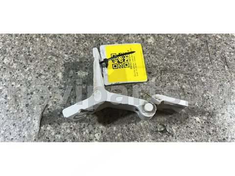 Петля двери задней правой Audi 80, 1989 г., арт. 46023015164_1