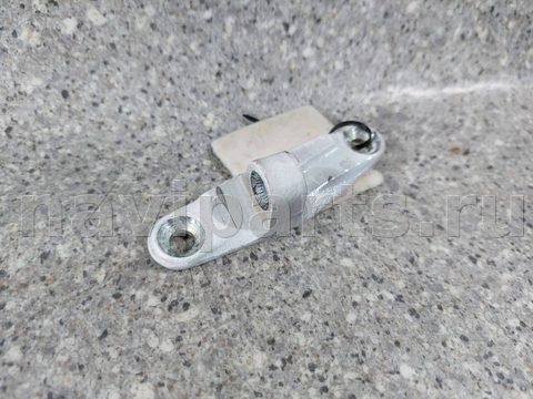 Петля двери задней правой Mercedes C W202, 1995 г., арт. 46023015245